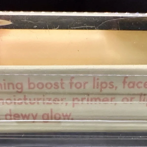 3/$15 The Crème Shop Glowy Smooth Multi-Balm. BNIB 🌼 - Picture 3 of 4